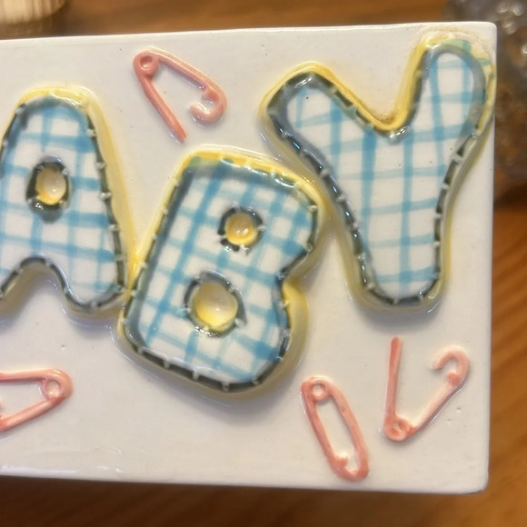 Vintage reliable glassware & pottery co Relpo 1957 Baby ceramic planter - Picture 4 of 10